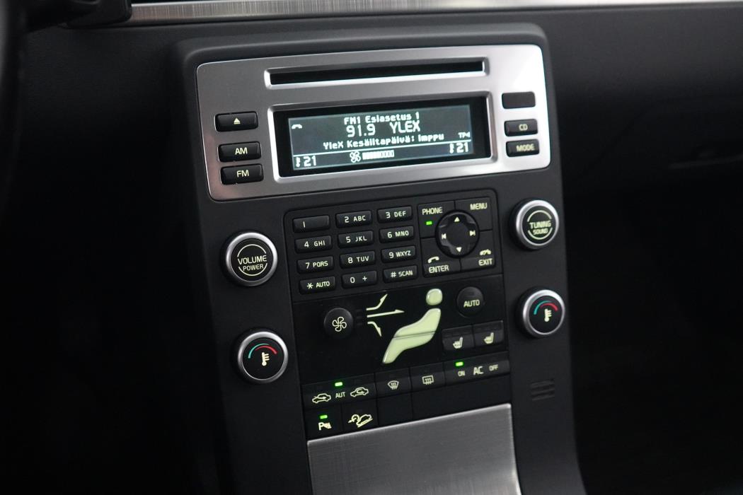 Volvo XC70 2010