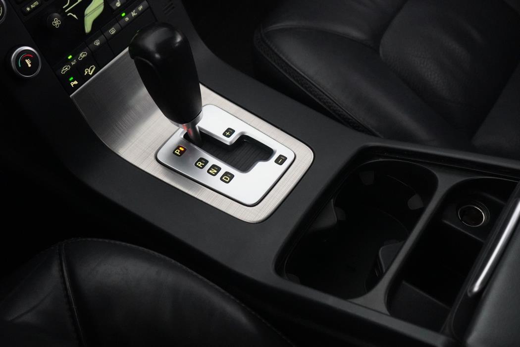 Volvo XC70 2010