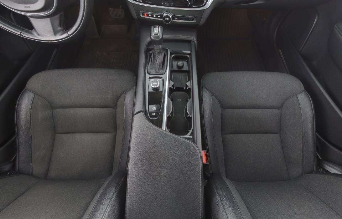 Volvo V90 2017
