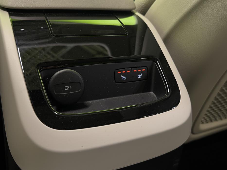 Volvo S90 2023