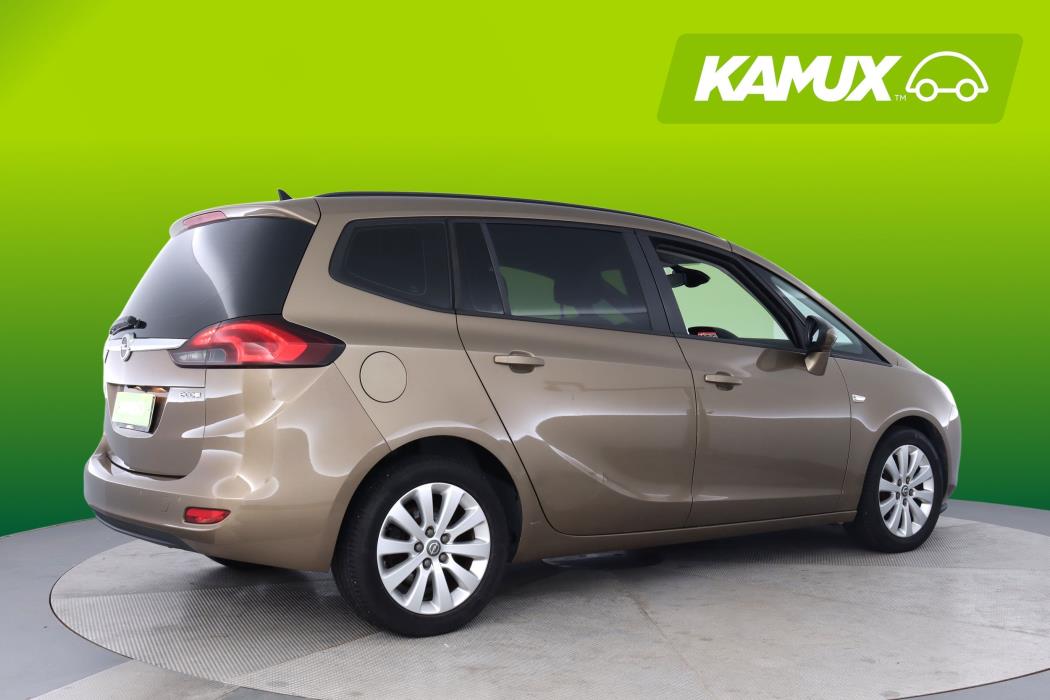 Opel Zafira Tourer 2015