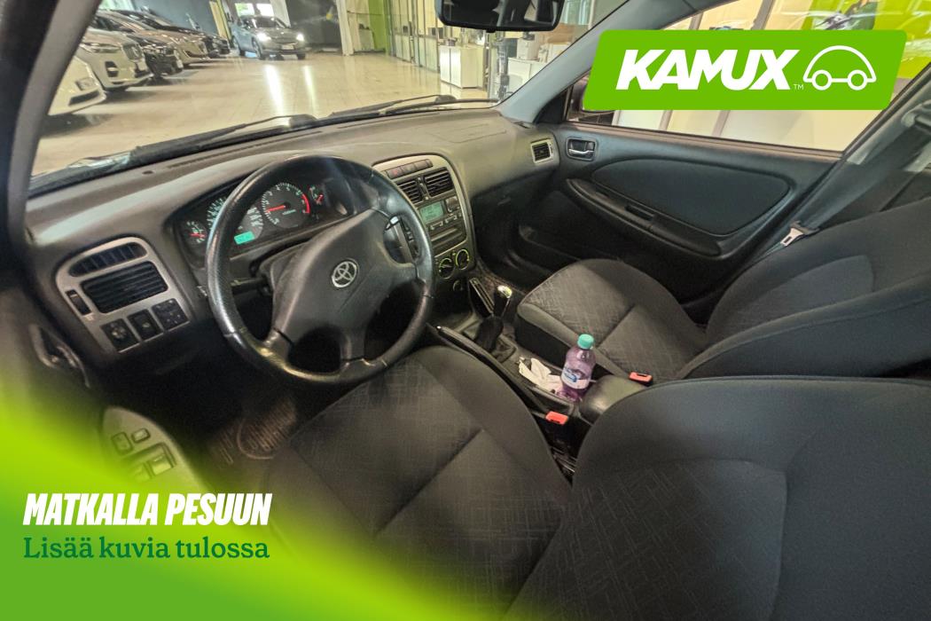 Toyota Avensis 2002