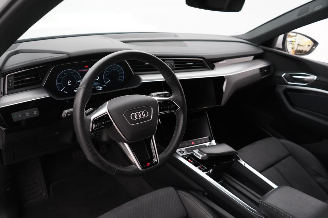 Audi e-tron 2022