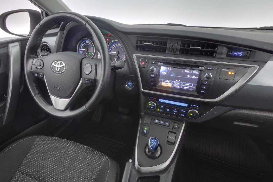 Toyota Auris 2013