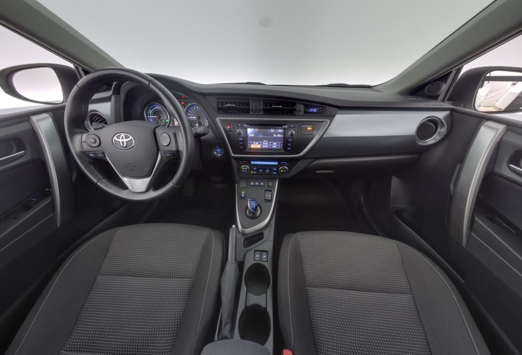 Toyota Auris 2013