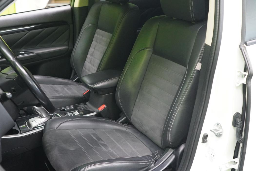 Mitsubishi Outlander PHEV 2018