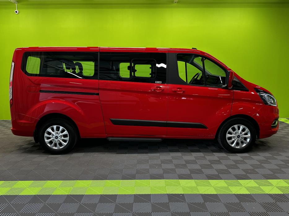 Ford Tourneo Custom 2021