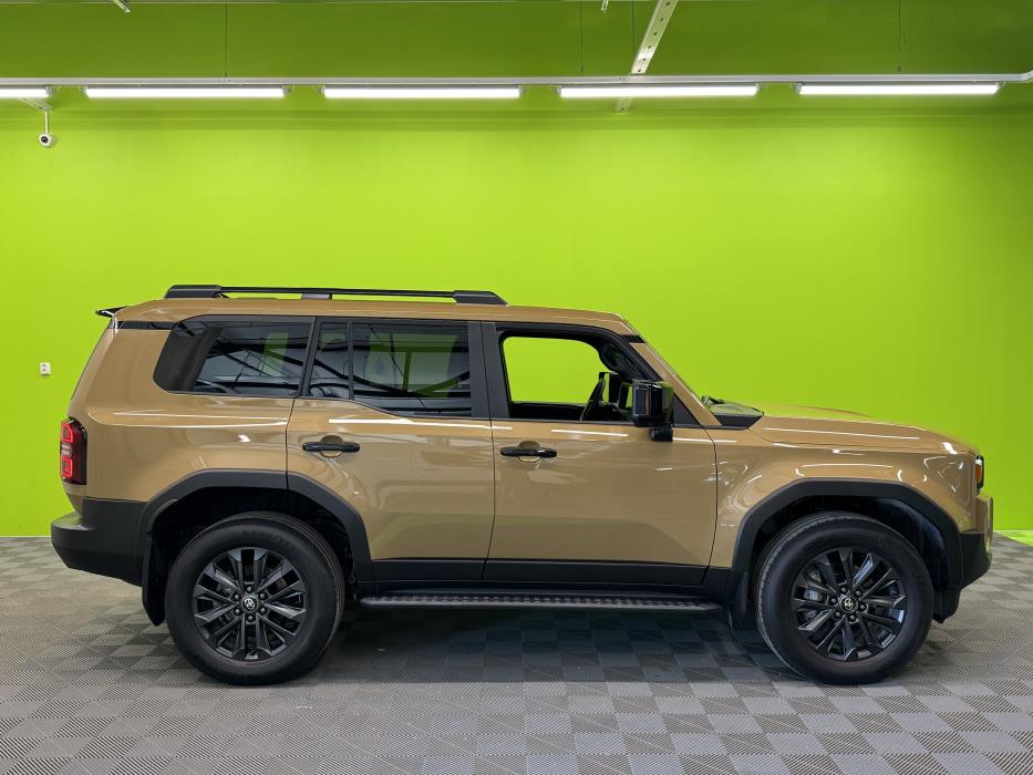 Toyota Land Cruiser 2025