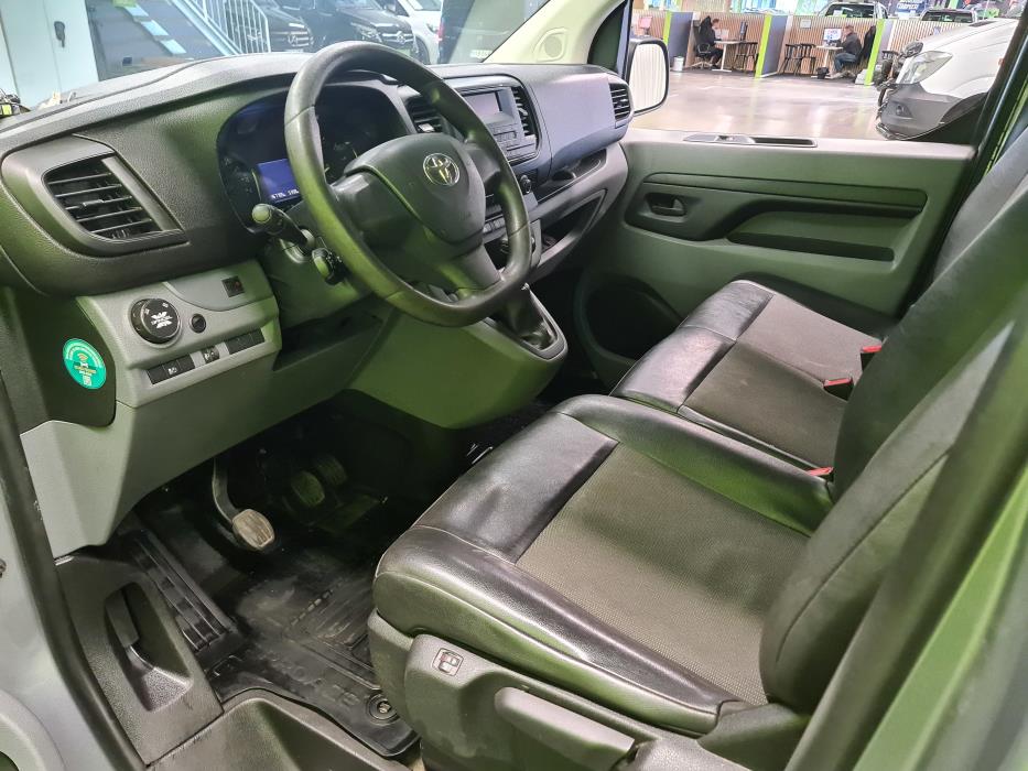 Toyota Proace 2021