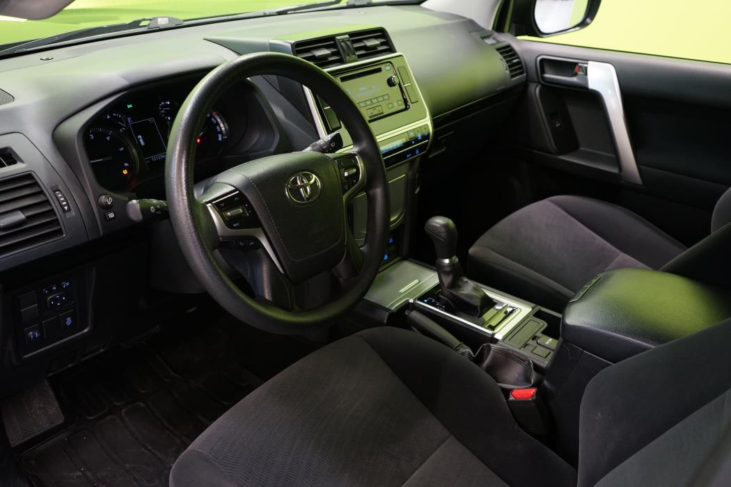 Toyota Land Cruiser 2018