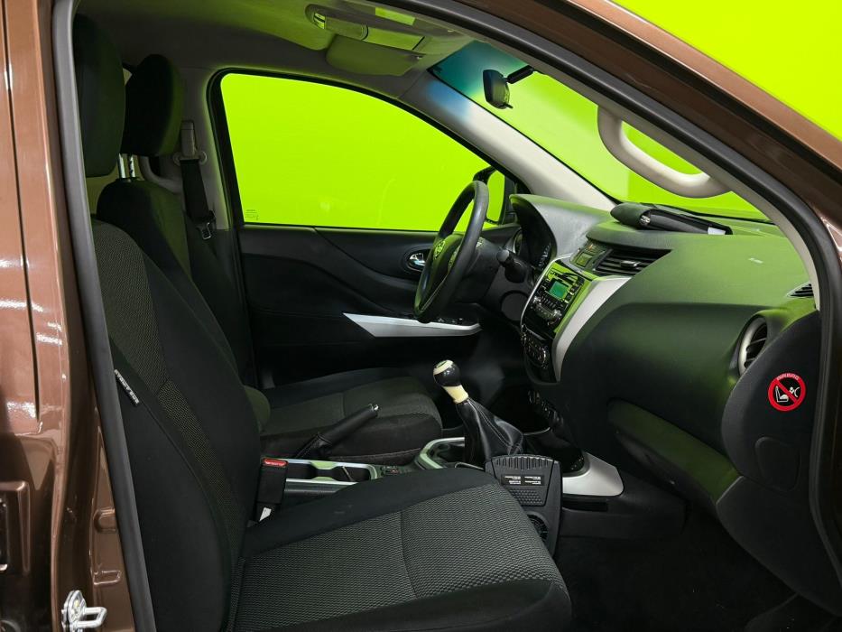 Nissan Navara 2016