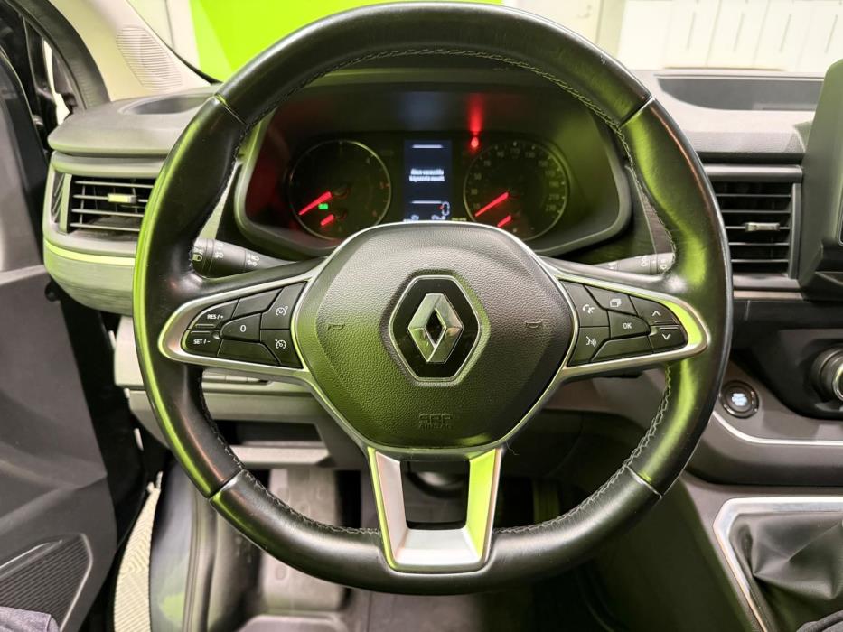 Renault Trafic Combi 2022
