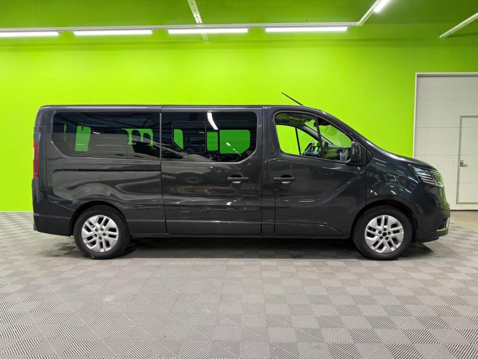 Renault Trafic Combi 2022