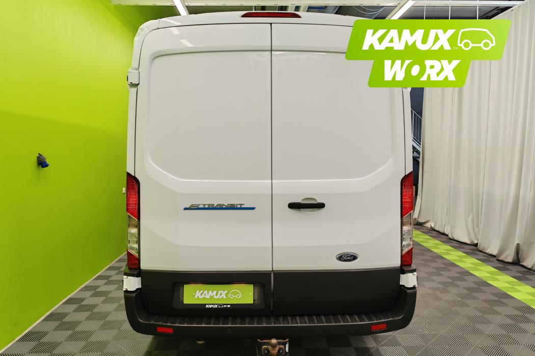 Ford Transit 2023