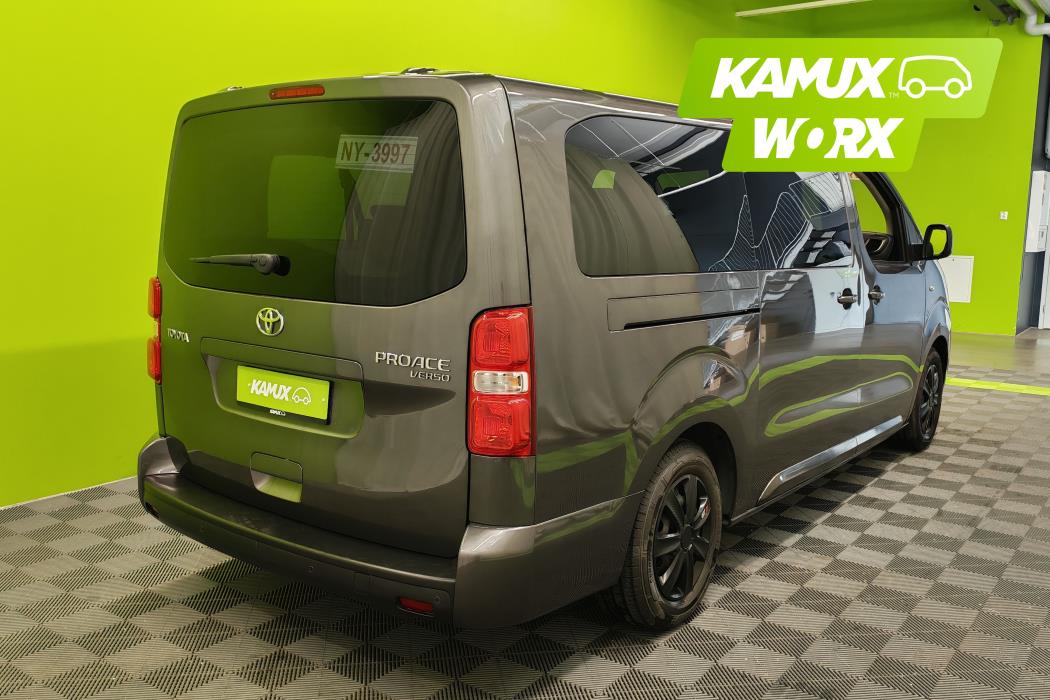 Toyota Proace Verso 2017
