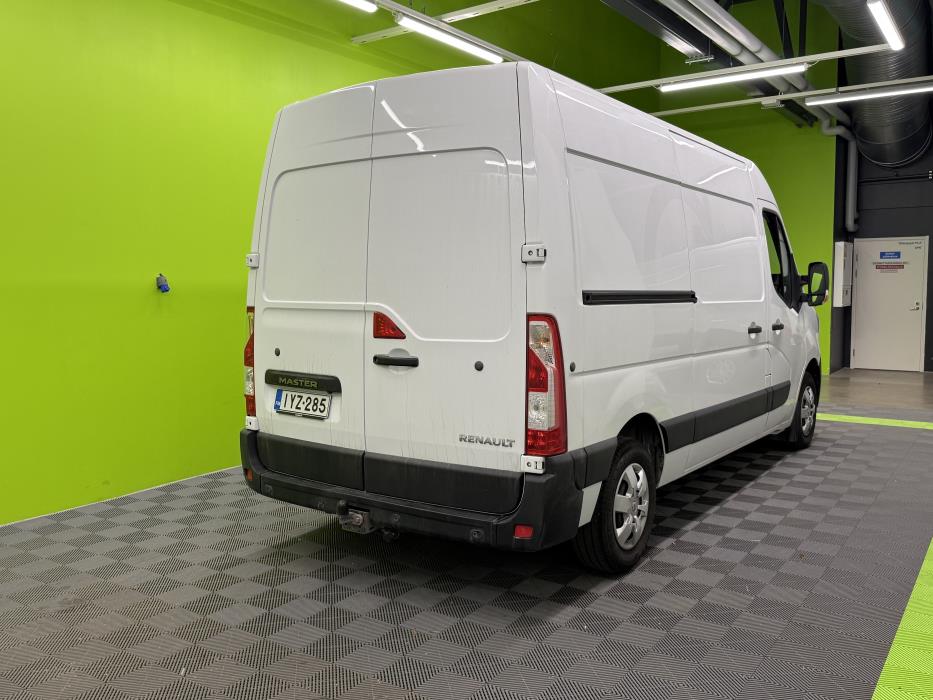 Renault Master 2021