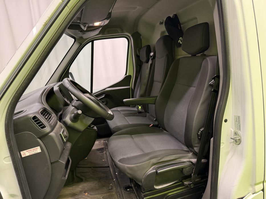 Renault Master 2021