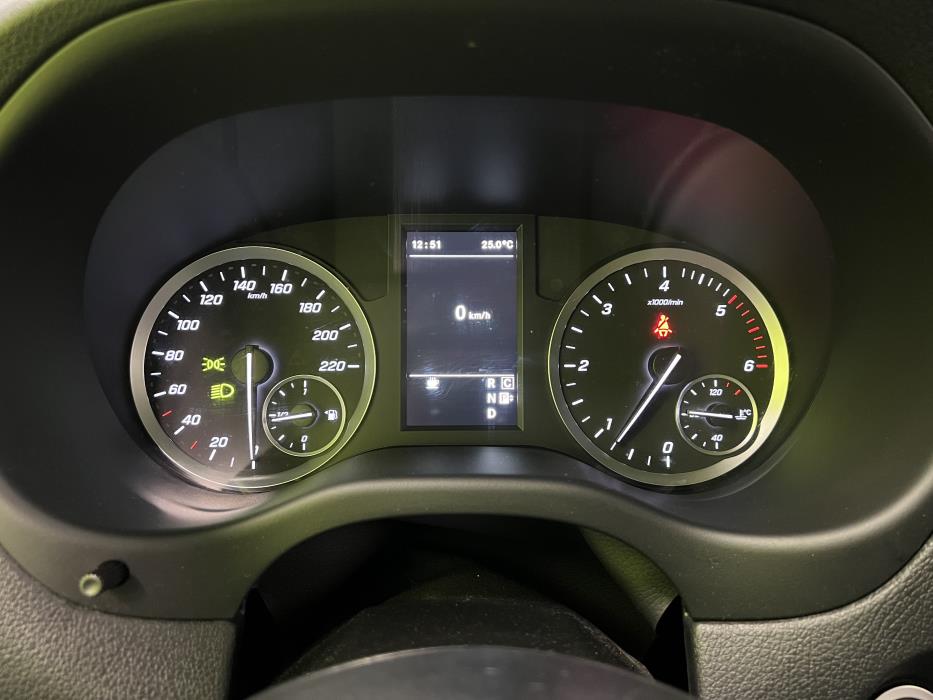 Mercedes-Benz Vito 2021