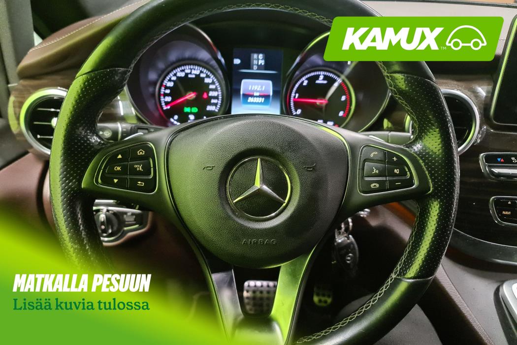 Mercedes-Benz V 2015