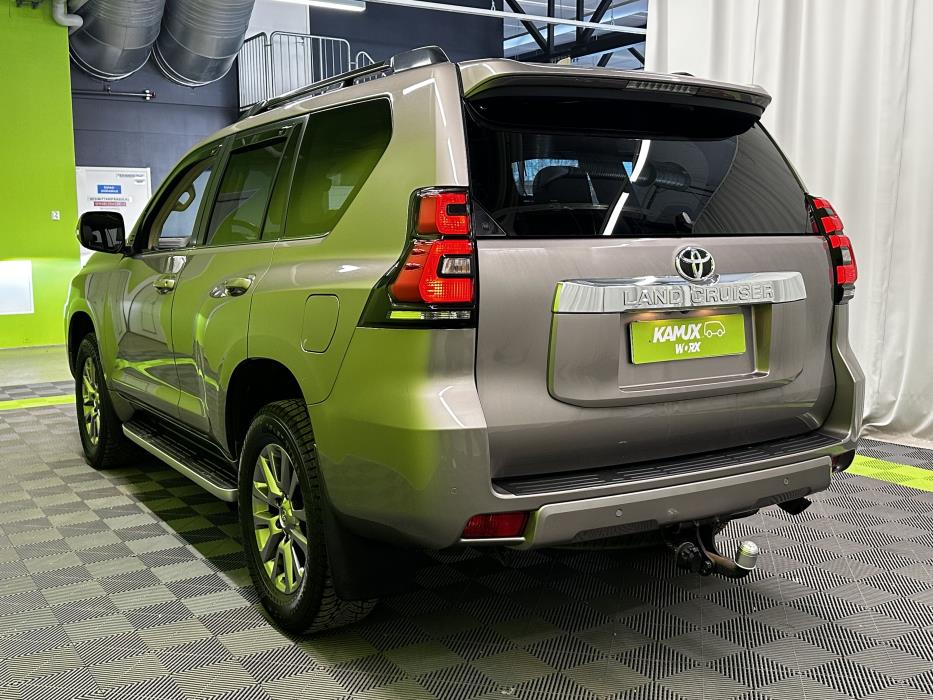 Toyota Land Cruiser 2018