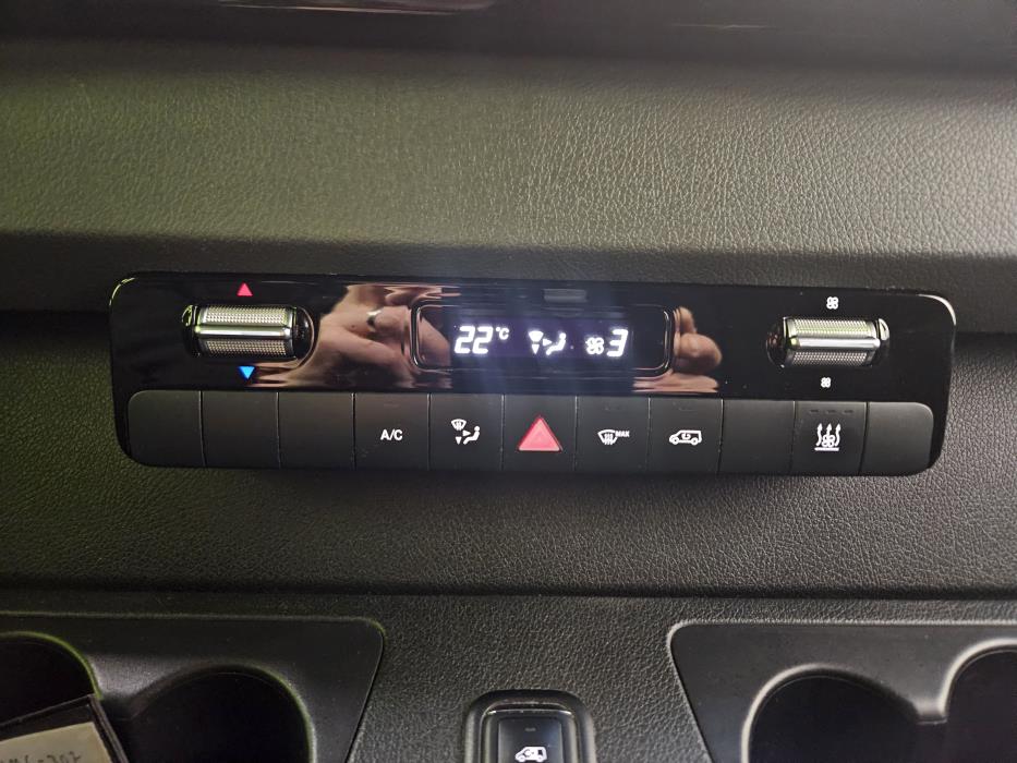 Mercedes-Benz Sprinter 2021