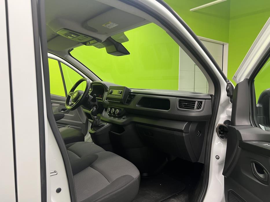 Nissan Primastar 2022