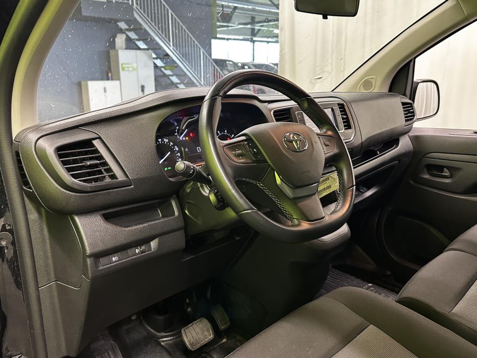 Toyota Proace 2024