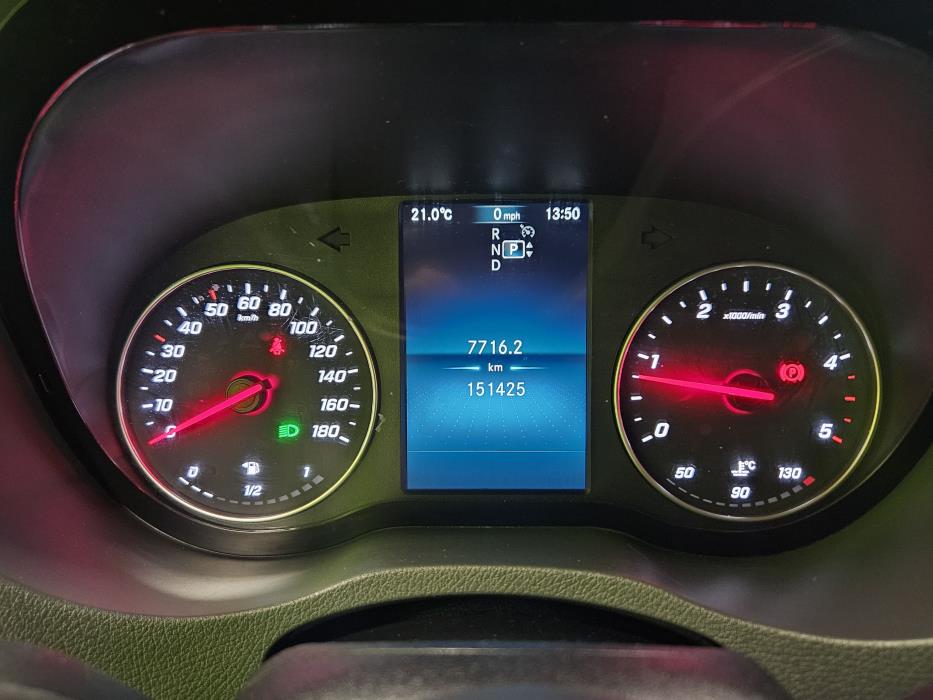 Mercedes-Benz Sprinter 2021