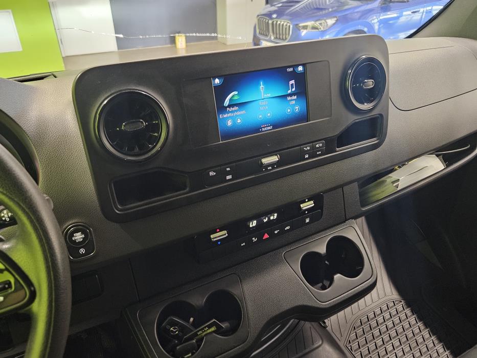 Mercedes-Benz Sprinter 2021