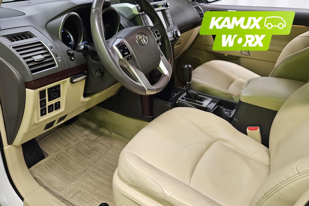 Toyota Land Cruiser 2016
