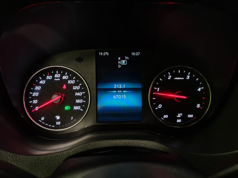 Mercedes-Benz Sprinter 2021