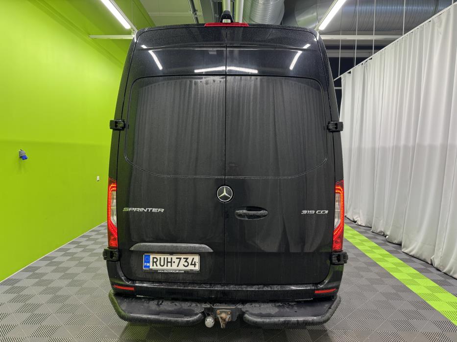 Mercedes-Benz Sprinter 2021