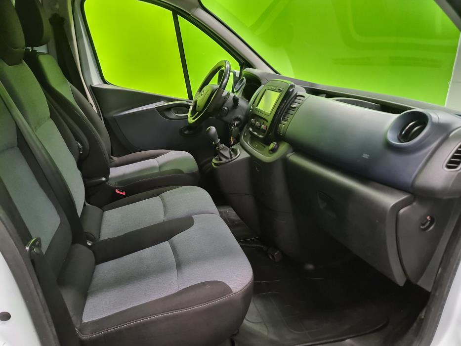 Opel Vivaro 2015