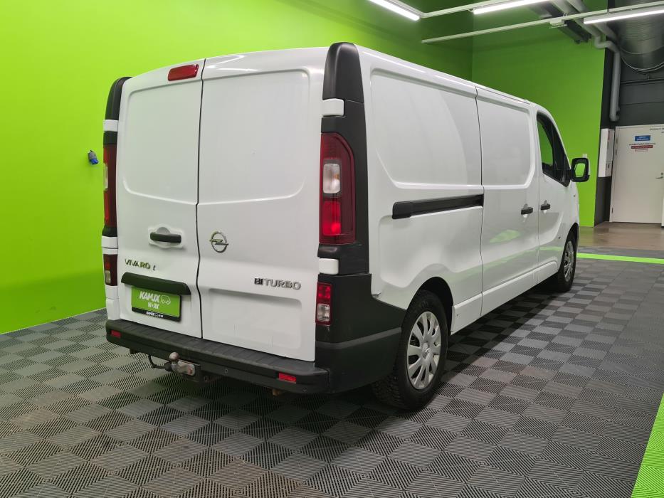 Opel Vivaro 2015