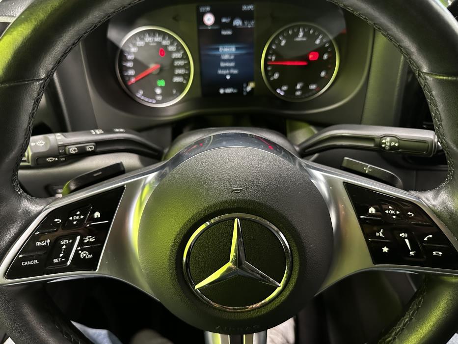 Mercedes-Benz Vito 2024