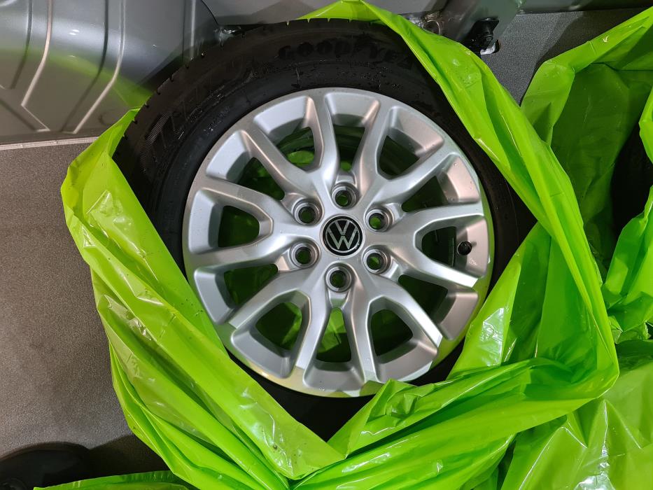 Volkswagen Transporter 2025