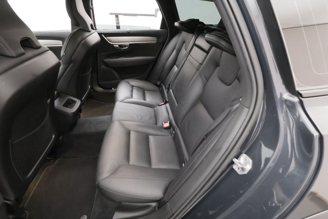 Volvo V90 Cross Country 2019