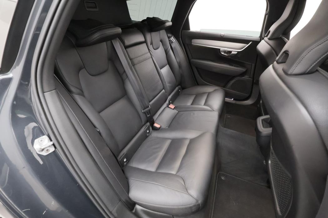 Volvo V90 Cross Country 2019