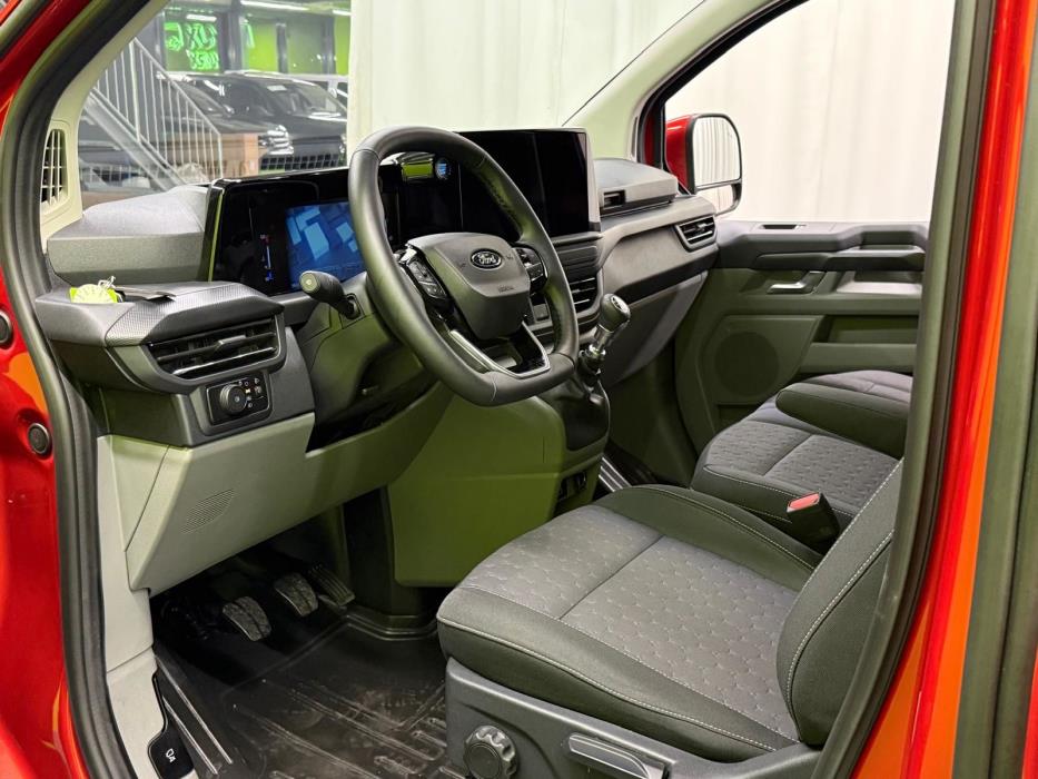 Ford Transit Custom 2025