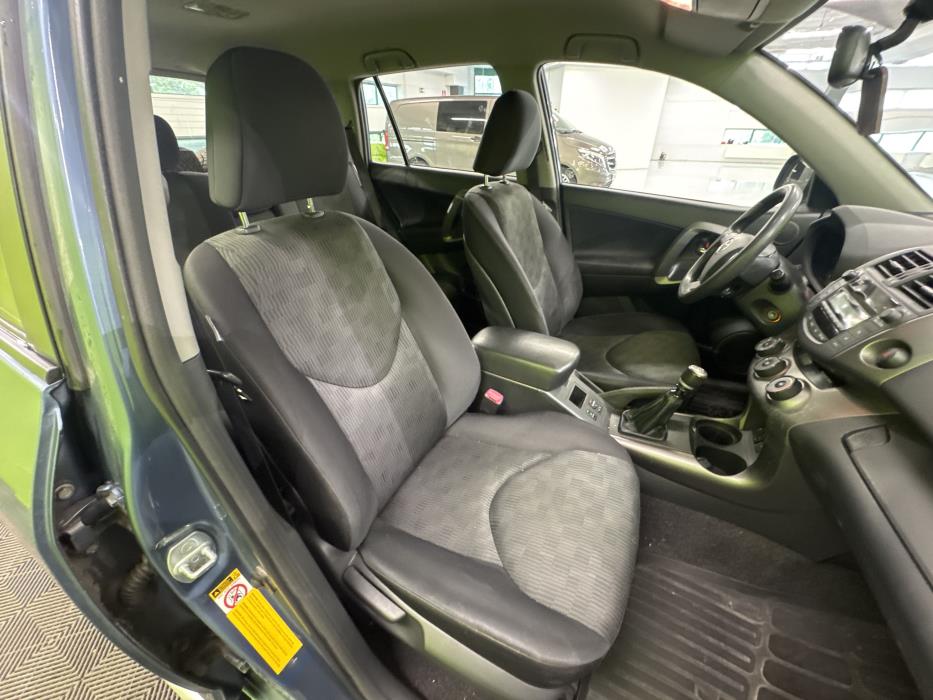 Toyota RAV4 2012