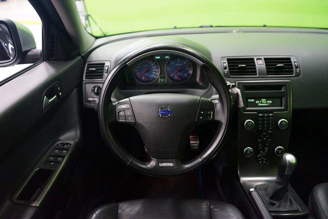 Volvo V50 2010