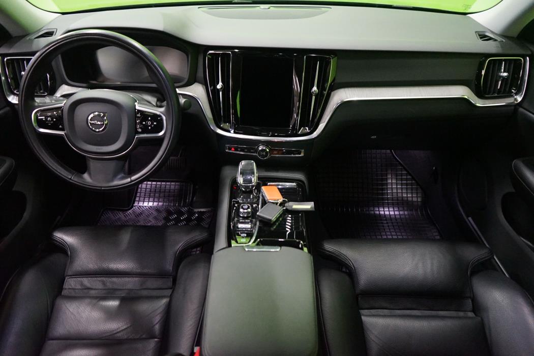 Volvo S60 2021