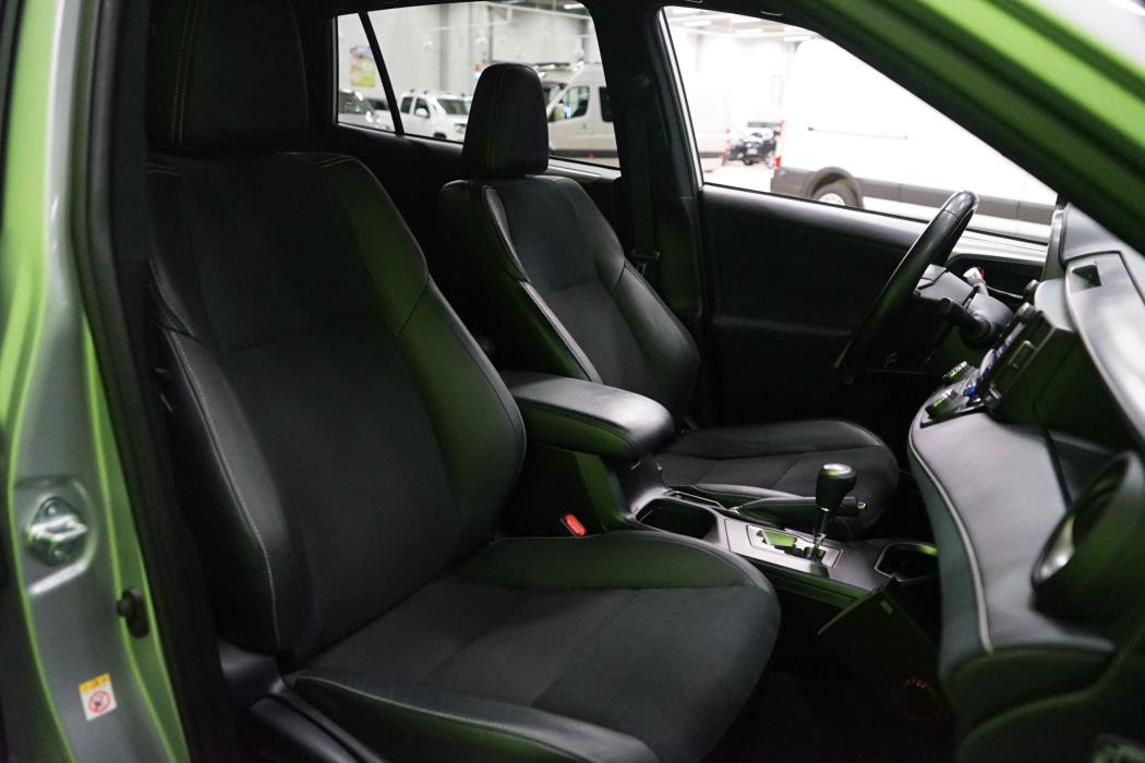 Toyota RAV4 2017