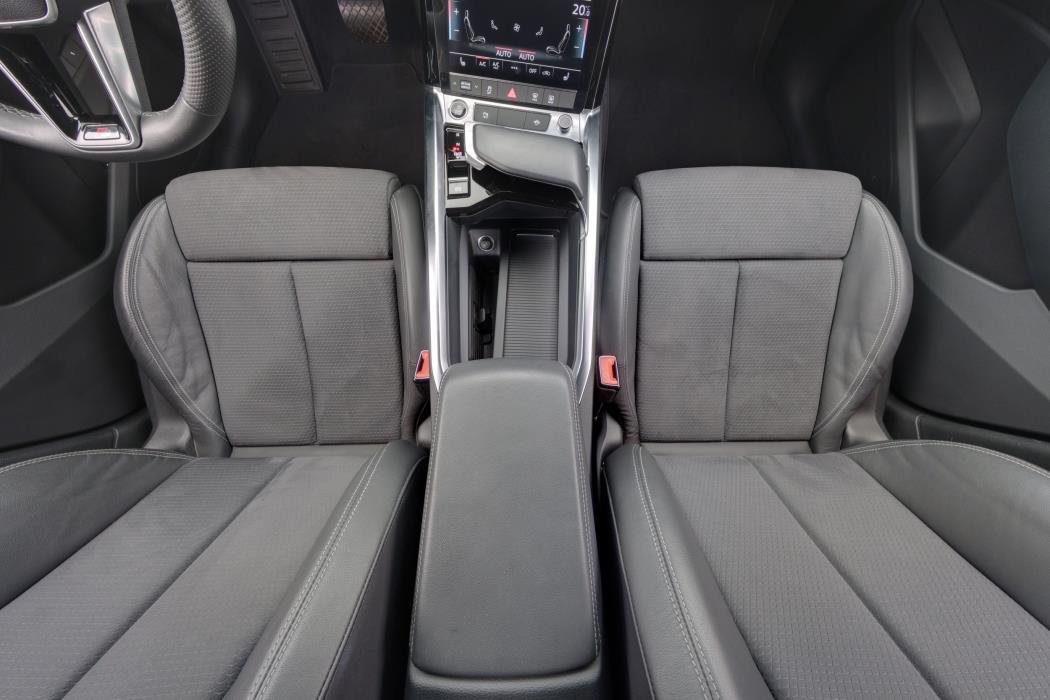 Audi e-tron 2022