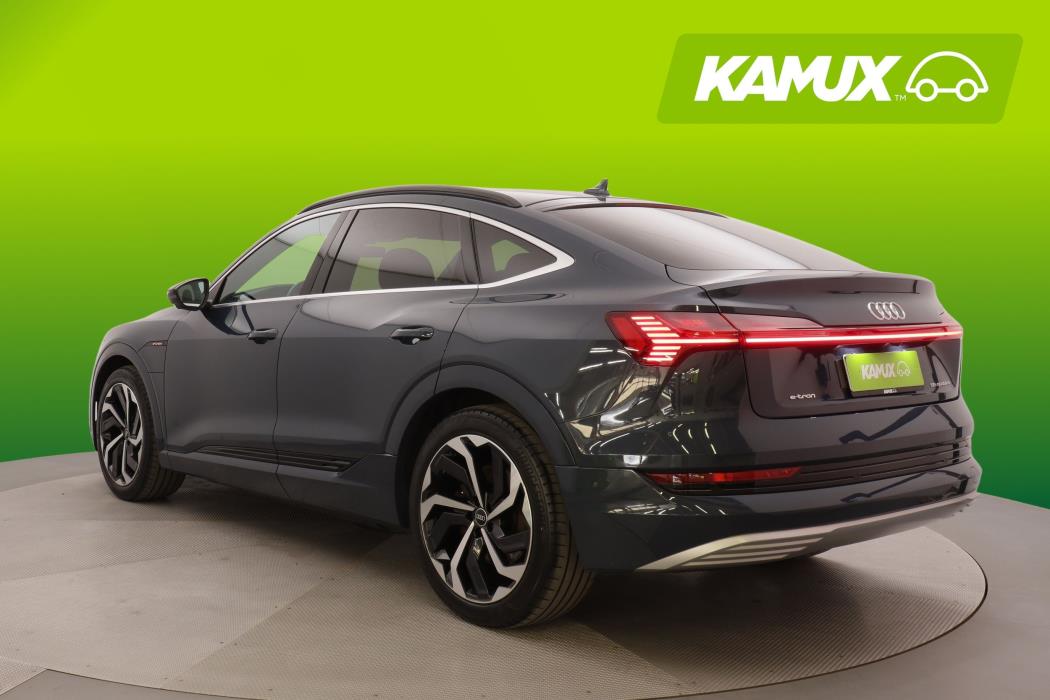 Audi e-tron 2022