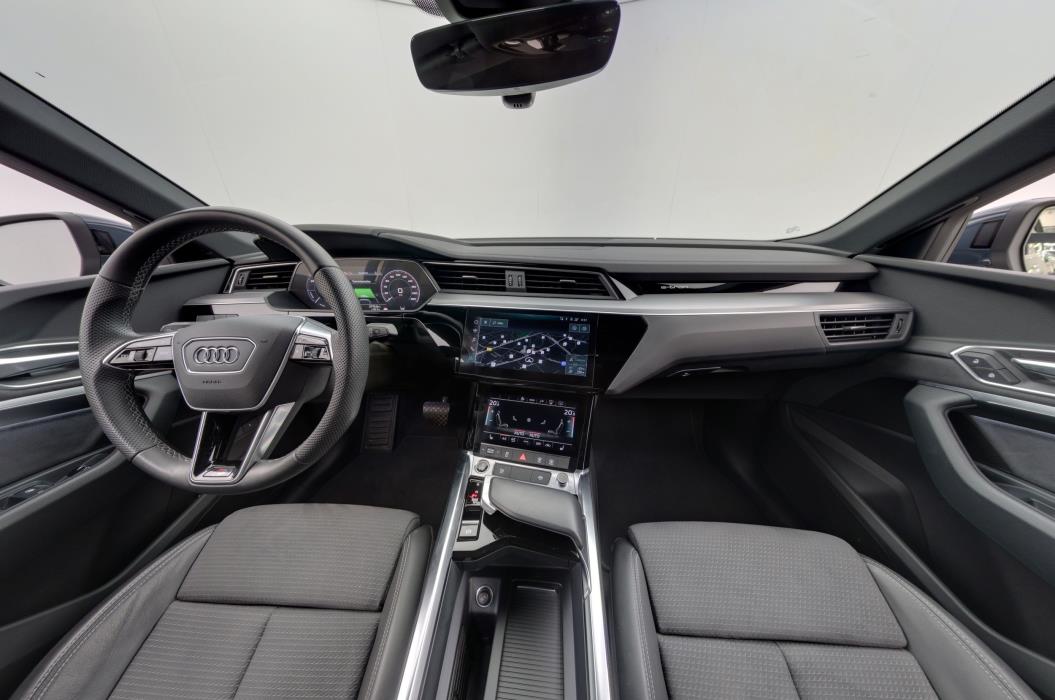 Audi e-tron 2022