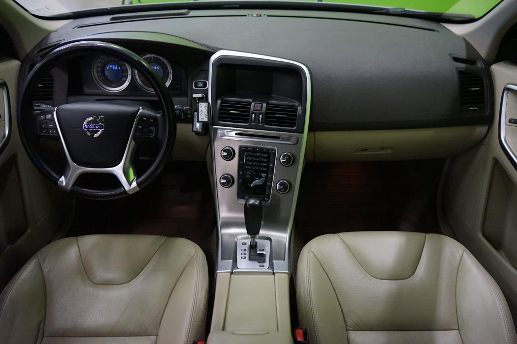 Volvo XC60 2011