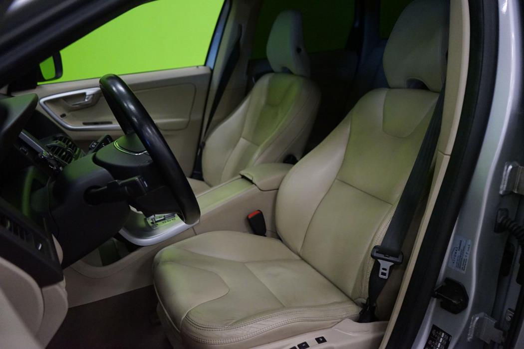Volvo XC60 2011