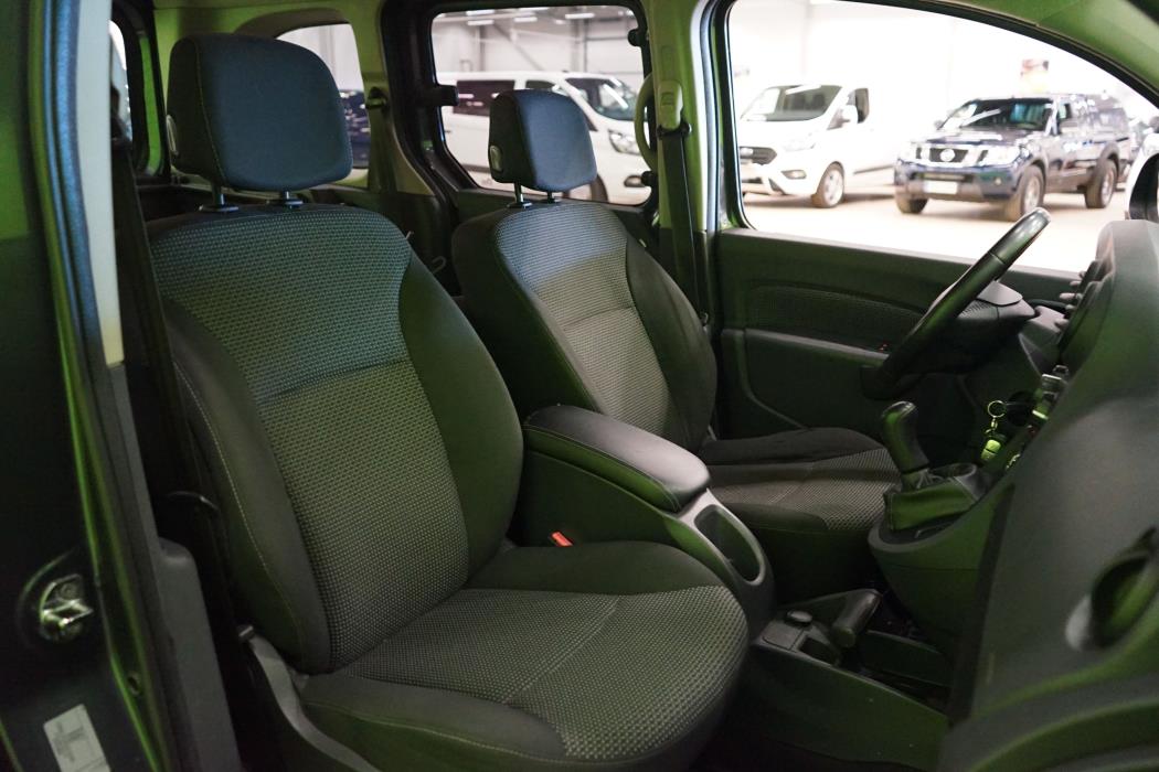 Mercedes-Benz Citan 2013