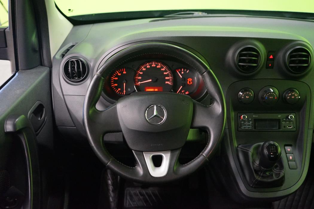 Mercedes-Benz Citan 2013